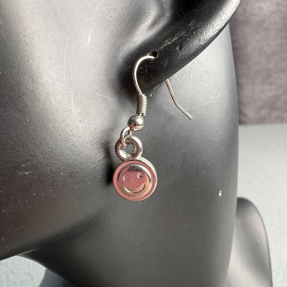 Silver Tone Smiley Face Dangle Earrings Happy Face Drop French Wire Hooks